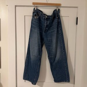 Madewell Darted Barrel leg Jean